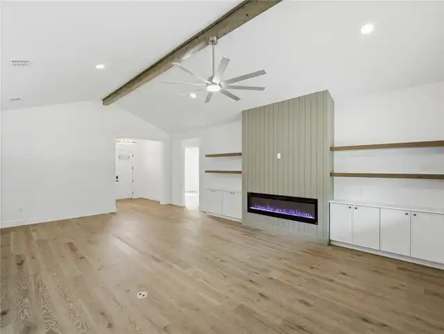Listing Photo 28
