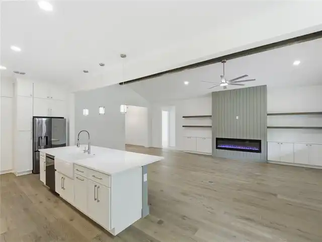 Listing Photo 32