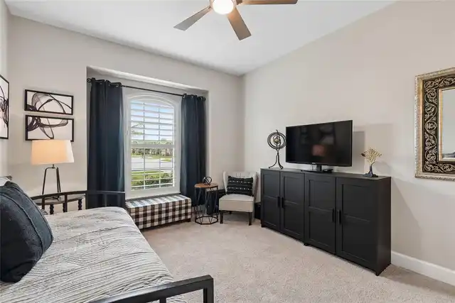 Listing Photo 42