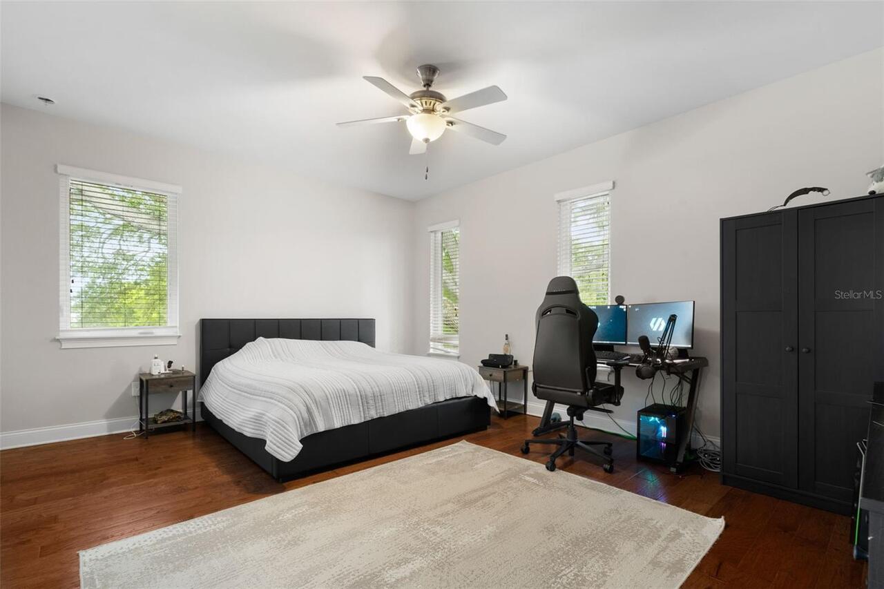 Listing Photo 32