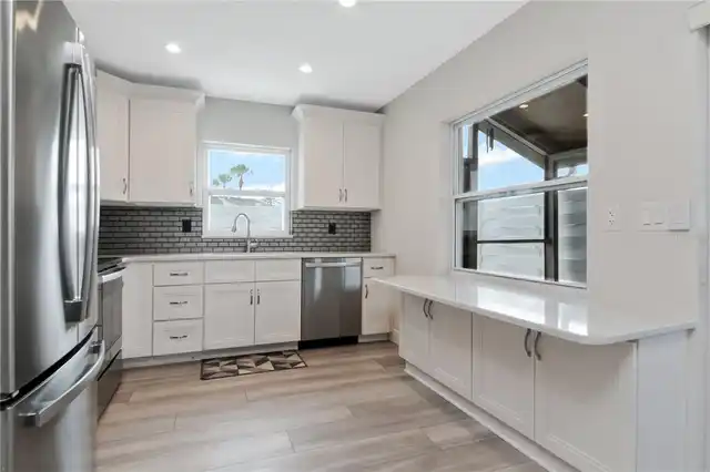 Listing Photo 10