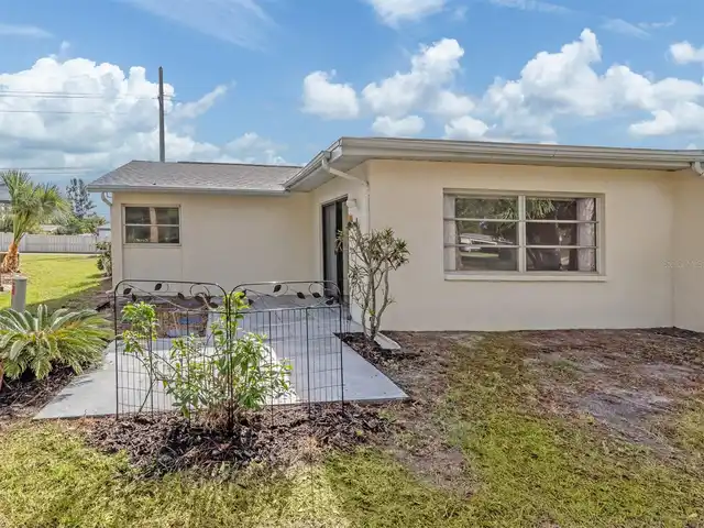 Listing Photo 6