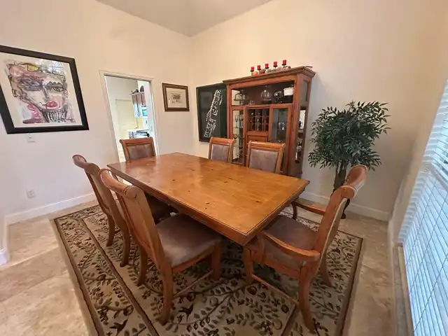 Listing Photo 8