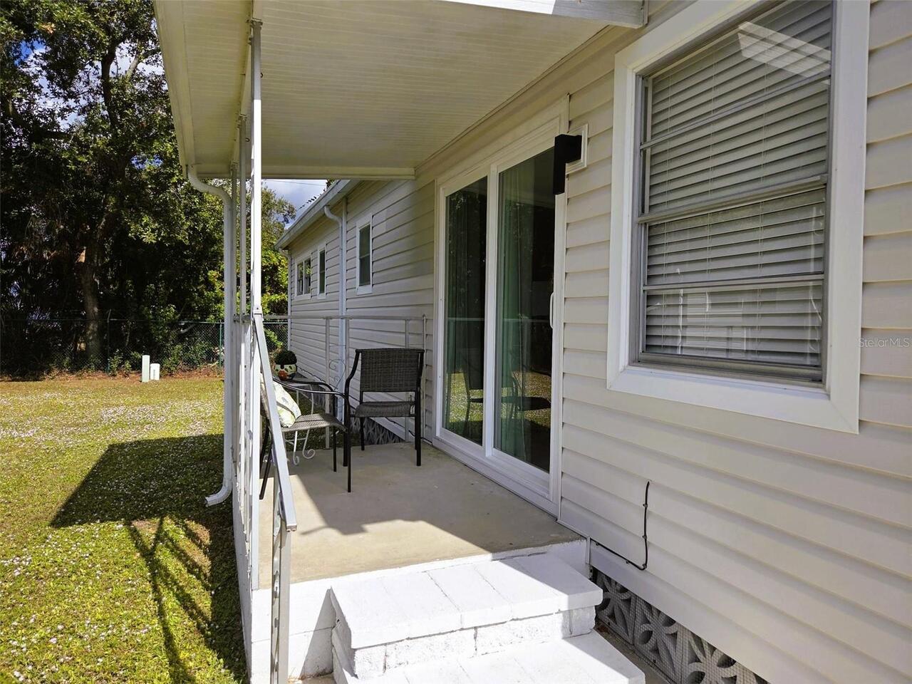 Listing Photo 9