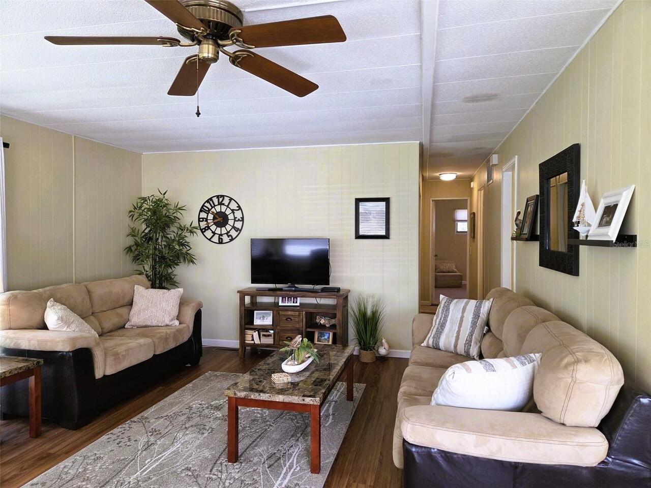 Listing Photo 14