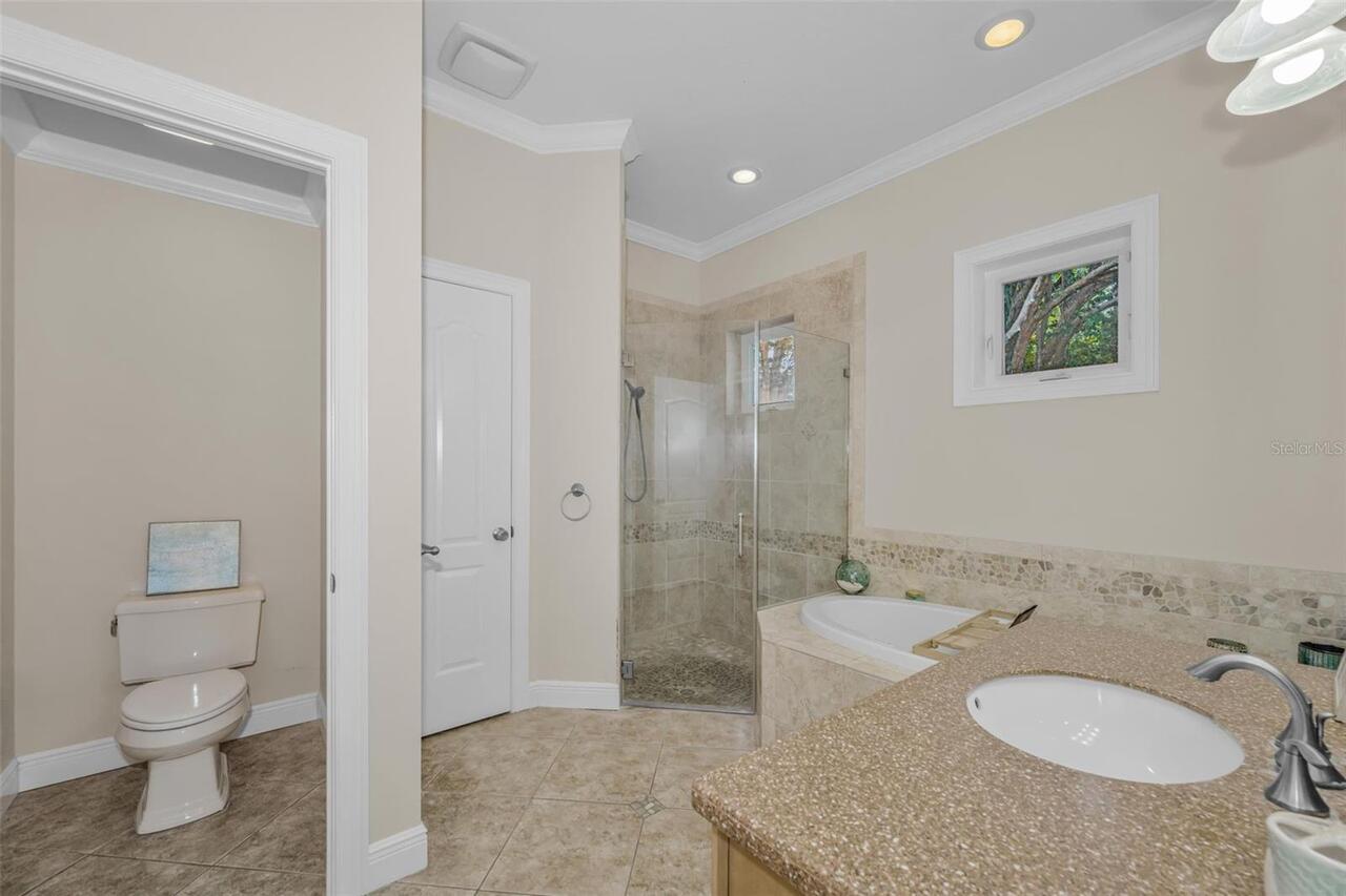 Listing Photo 42