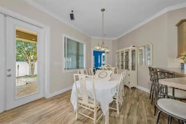 Listing Photo 21