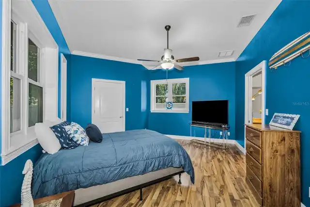 Listing Photo 42