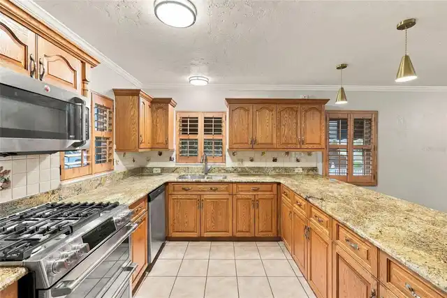 Listing Photo 13