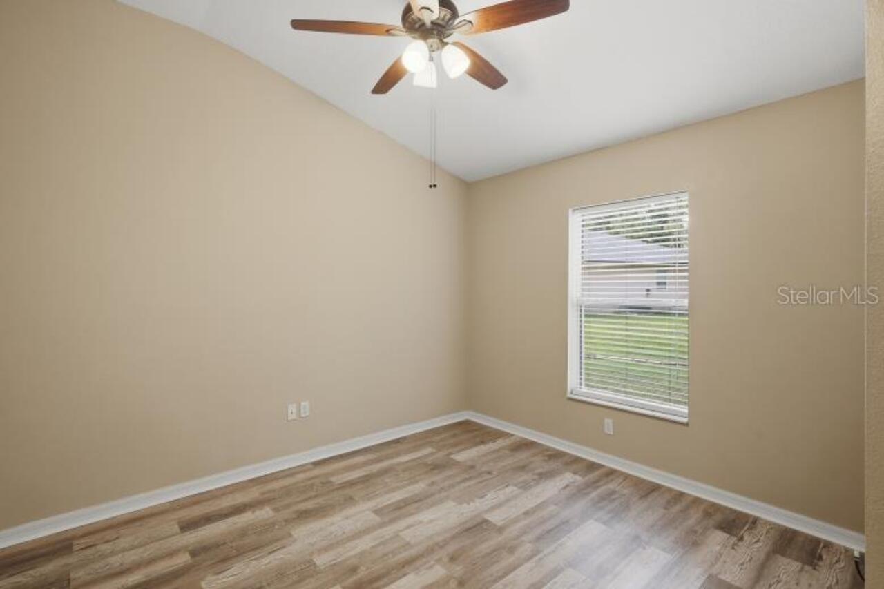 Listing Photo 33
