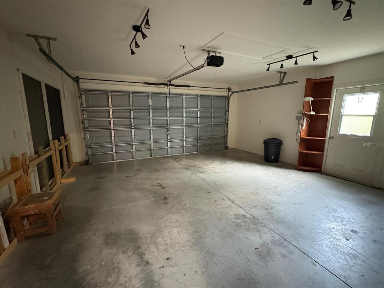 Listing Photo 14