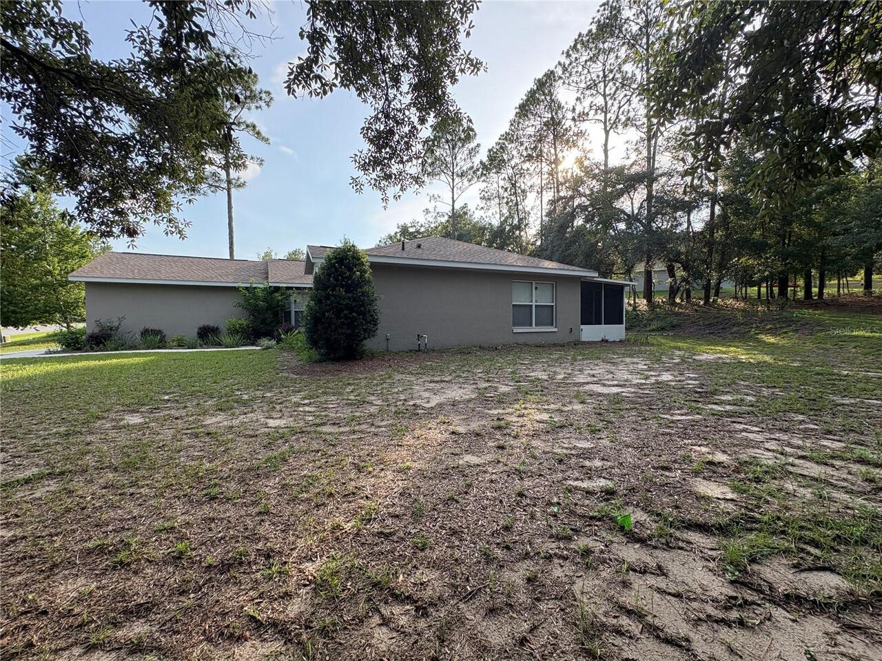Listing Photo 16