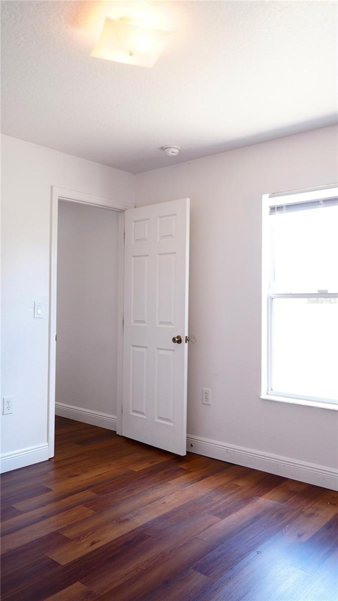 Listing Photo 24