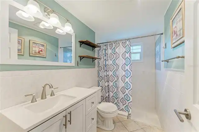 Listing Photo 9