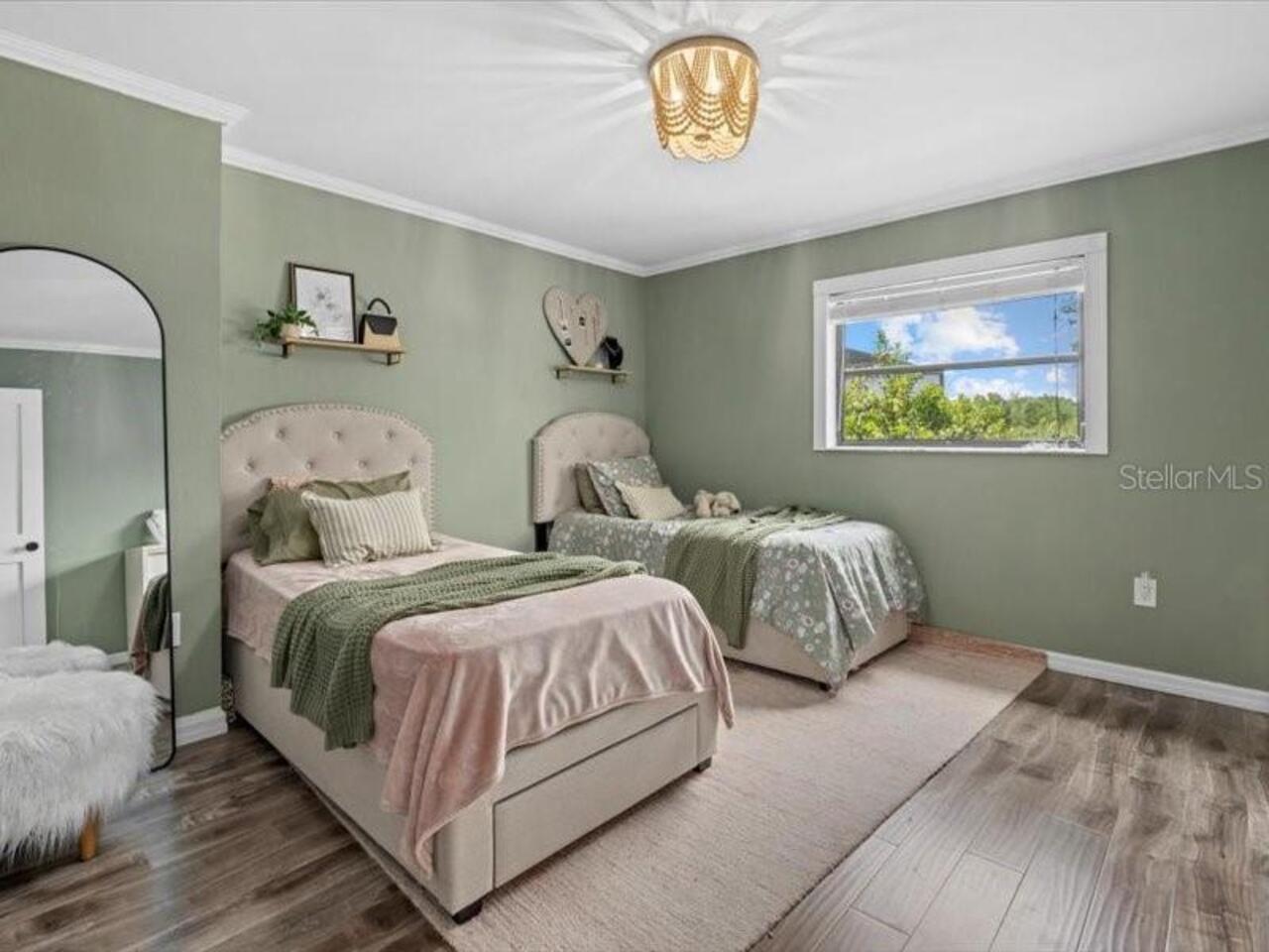 Listing Photo 22