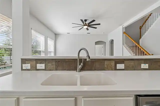 Listing Photo 17