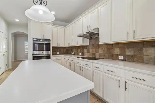 Listing Photo 19