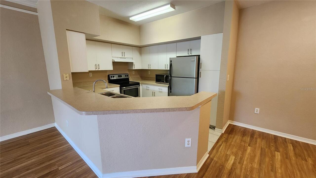 Listing Photo 7