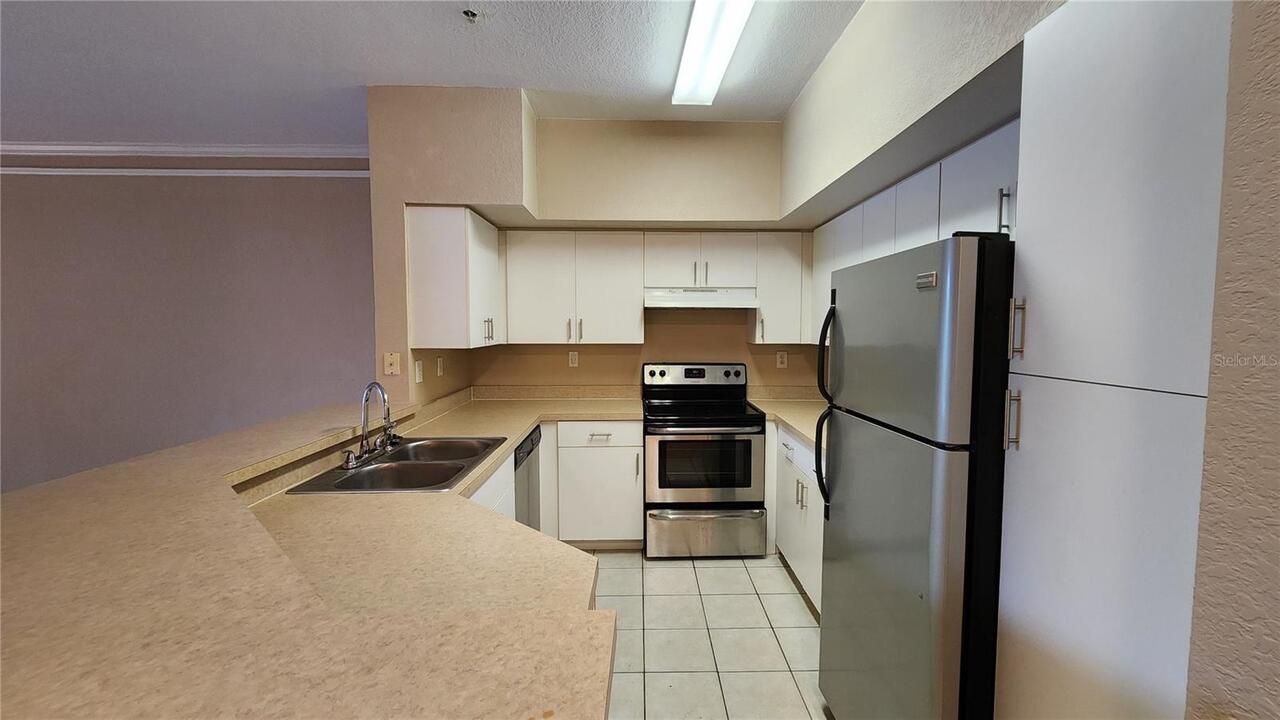 Listing Photo 9