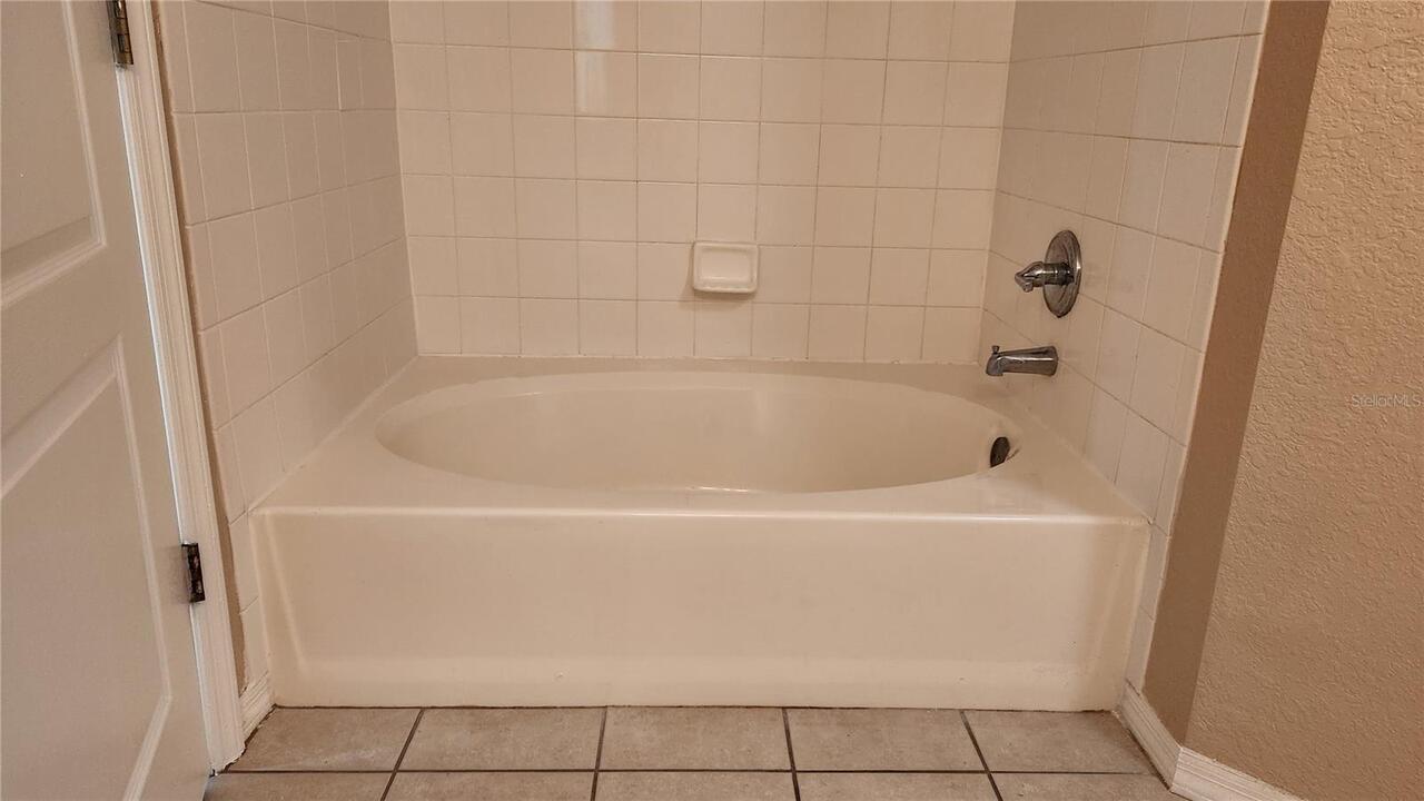 Listing Photo 24