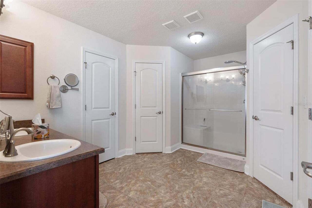 Listing Photo 33