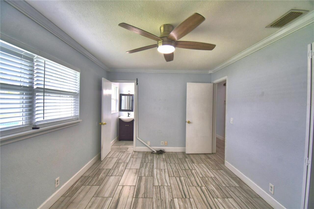 Listing Photo 24