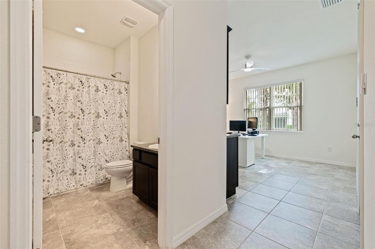 Listing Photo 22