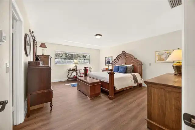 Listing Photo 47
