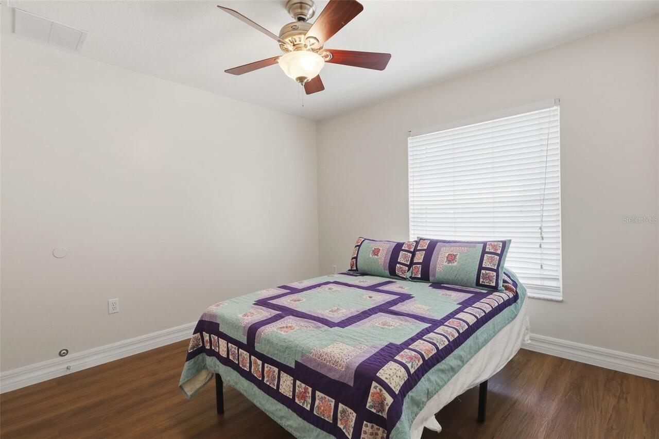 Listing Photo 28