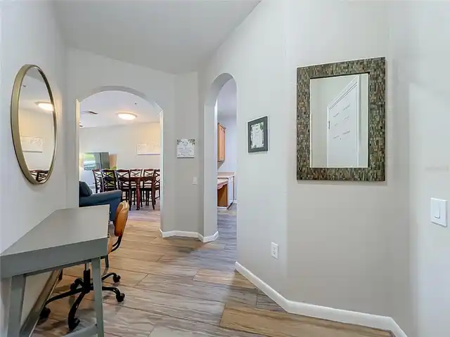 Listing Photo 14