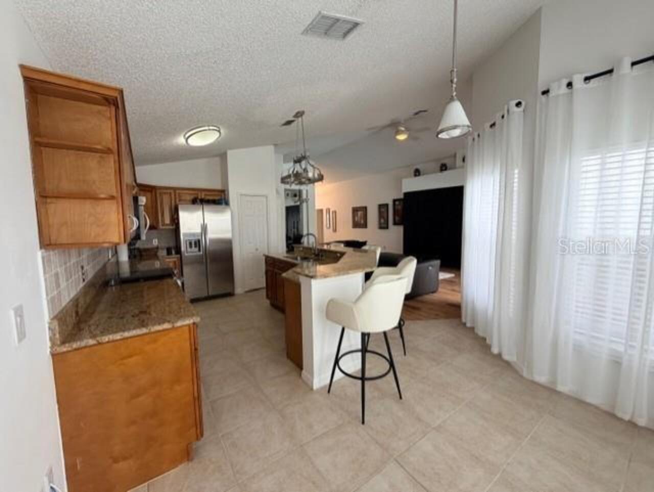 Listing Photo 7
