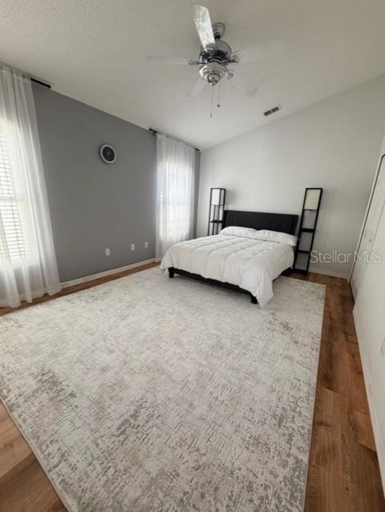 Listing Photo 14