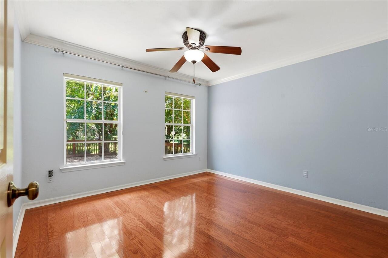 Listing Photo 23
