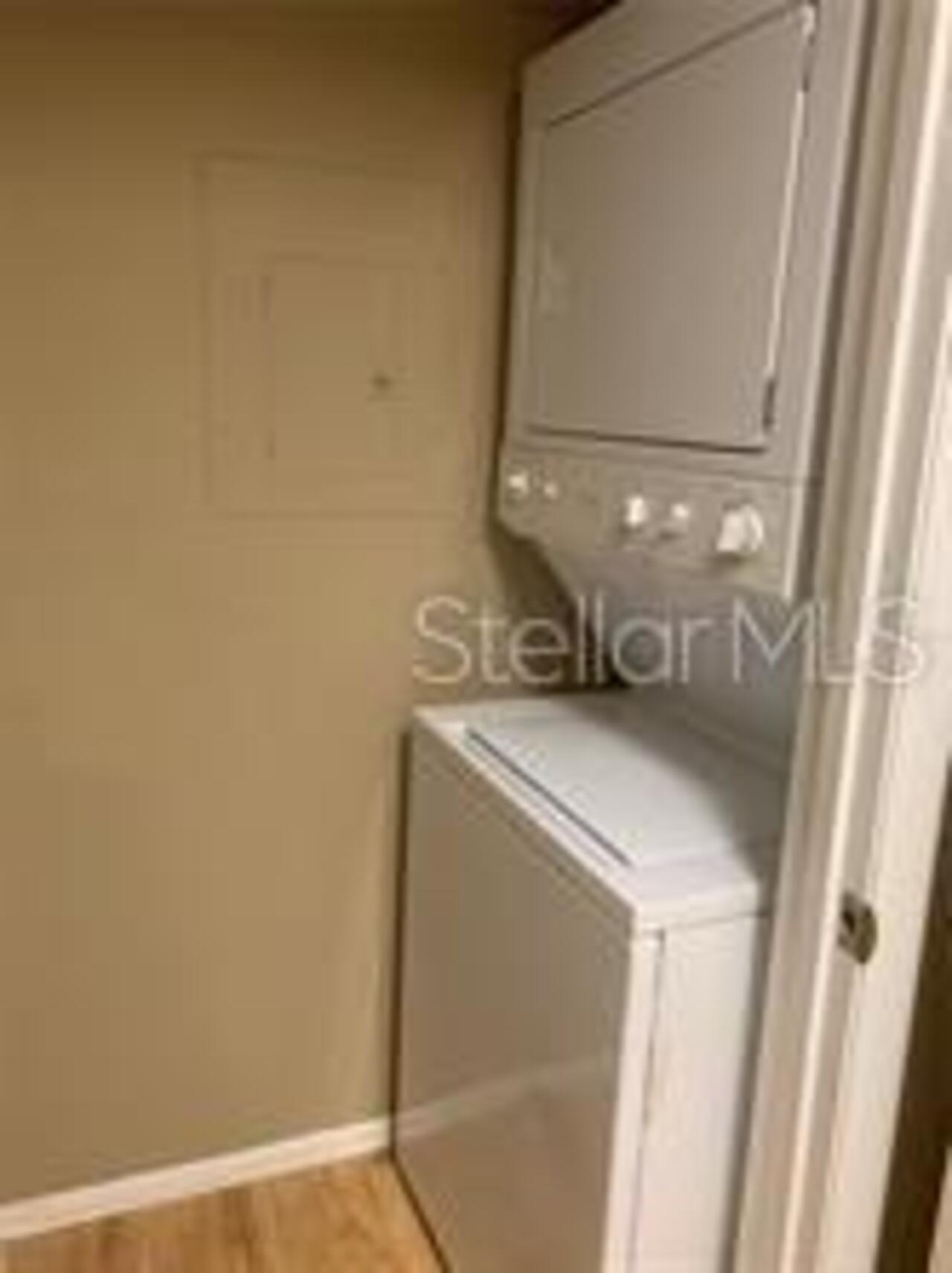 Listing Photo 11
