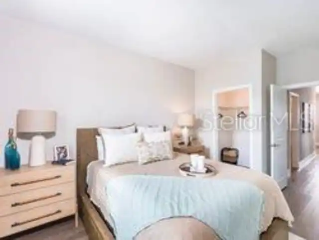 Listing Photo 7