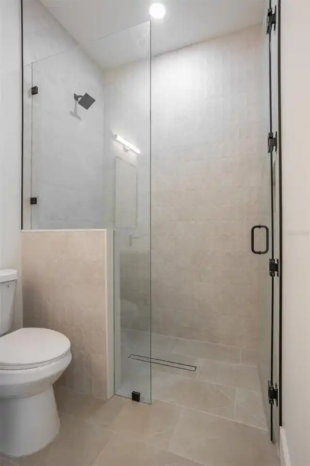 Listing Photo 33