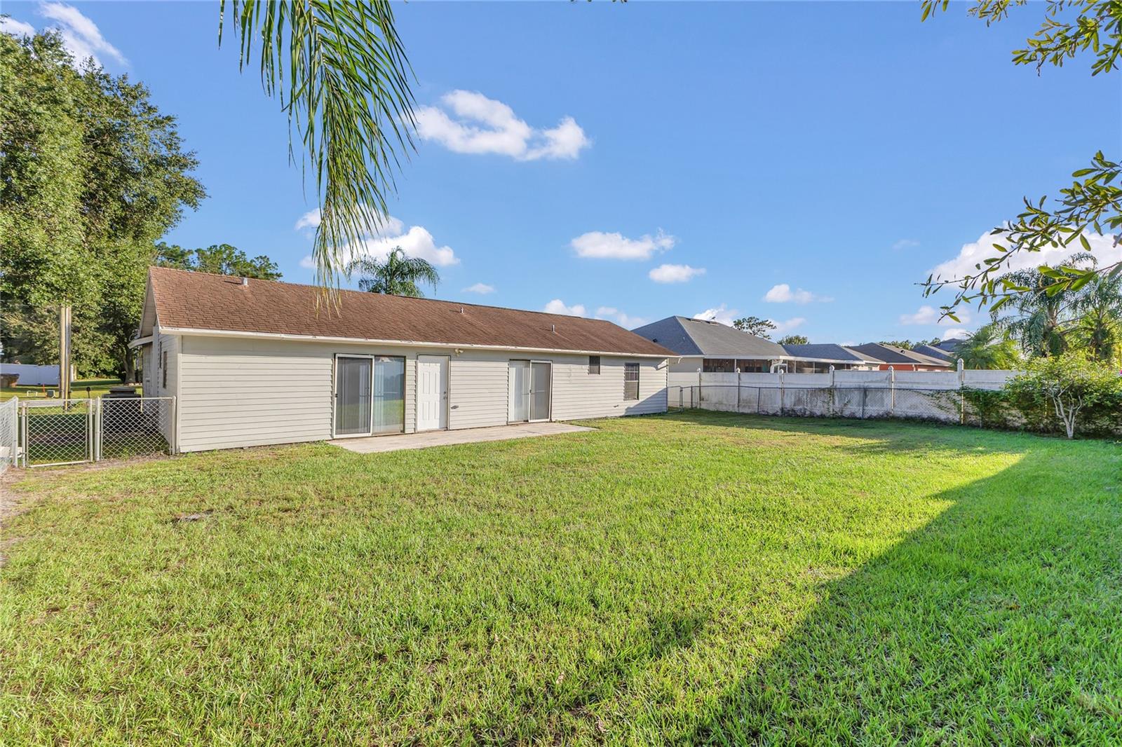 Listing Photo 16