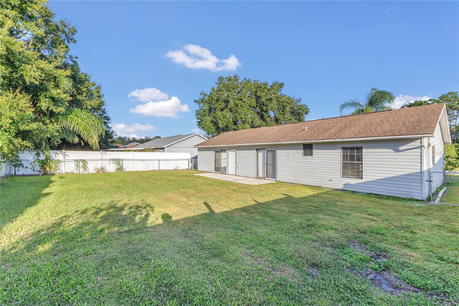 Listing Photo 17