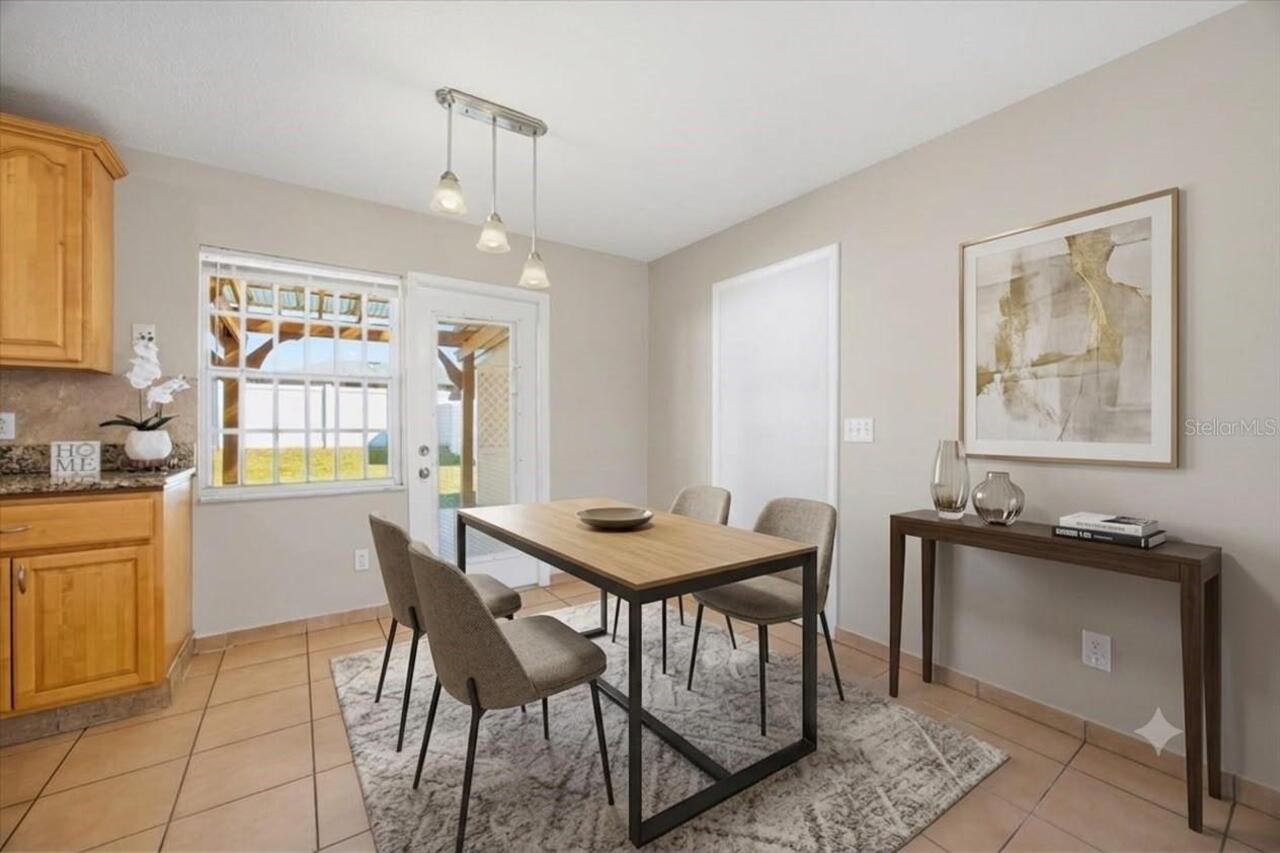 Listing Photo 11