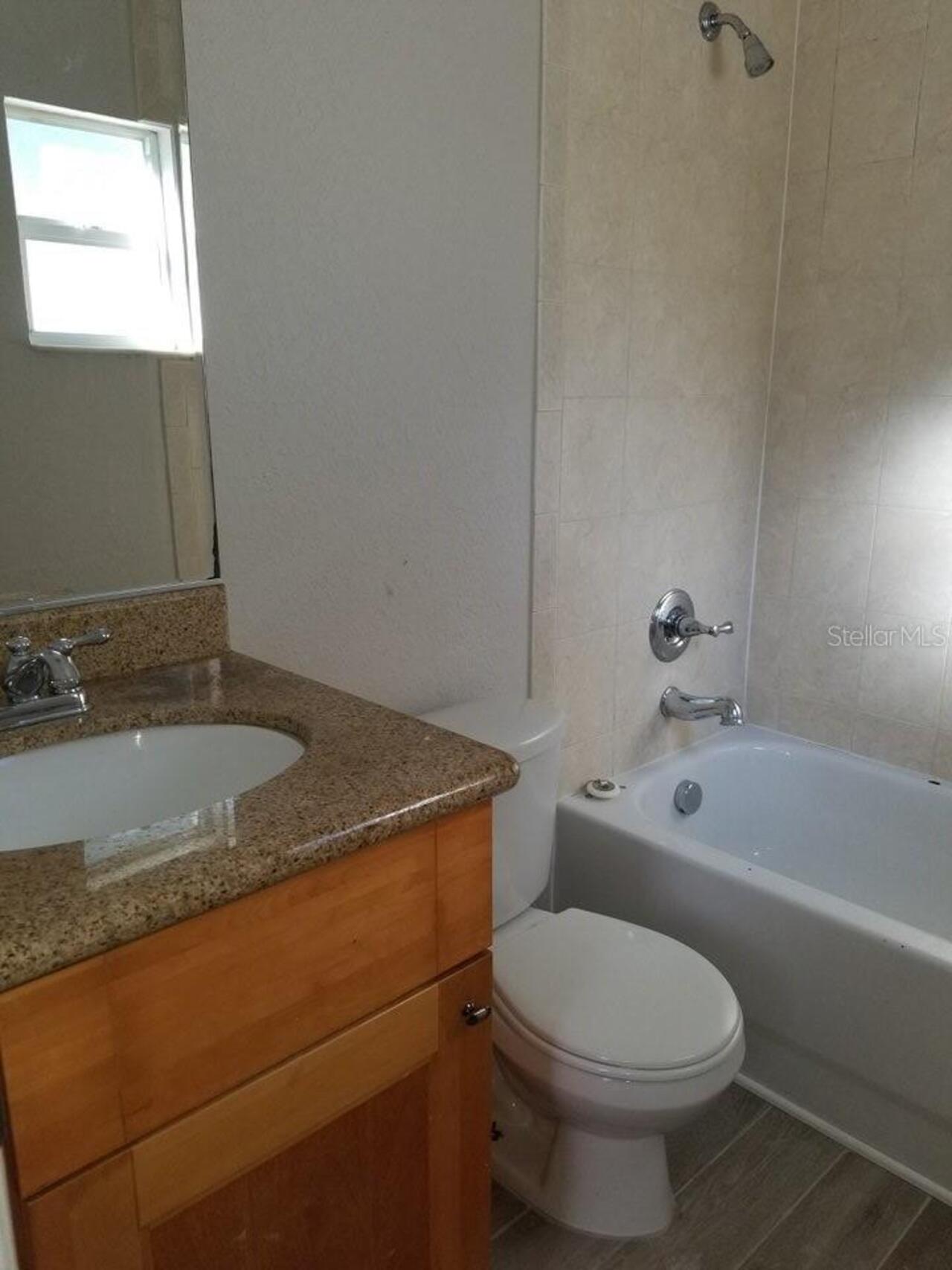 Listing Photo 9