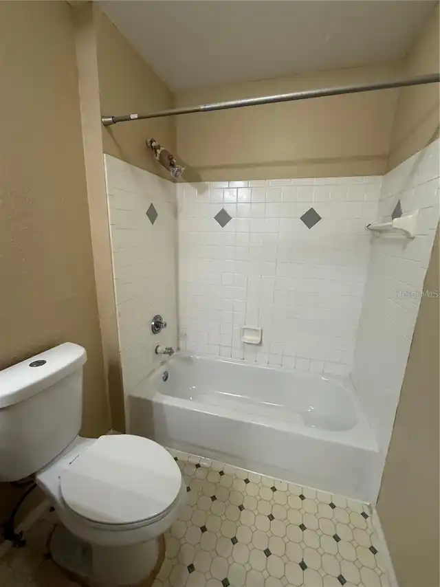 Listing Photo 22