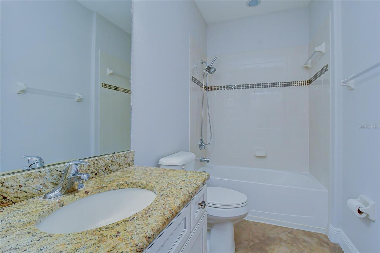 Listing Photo 24