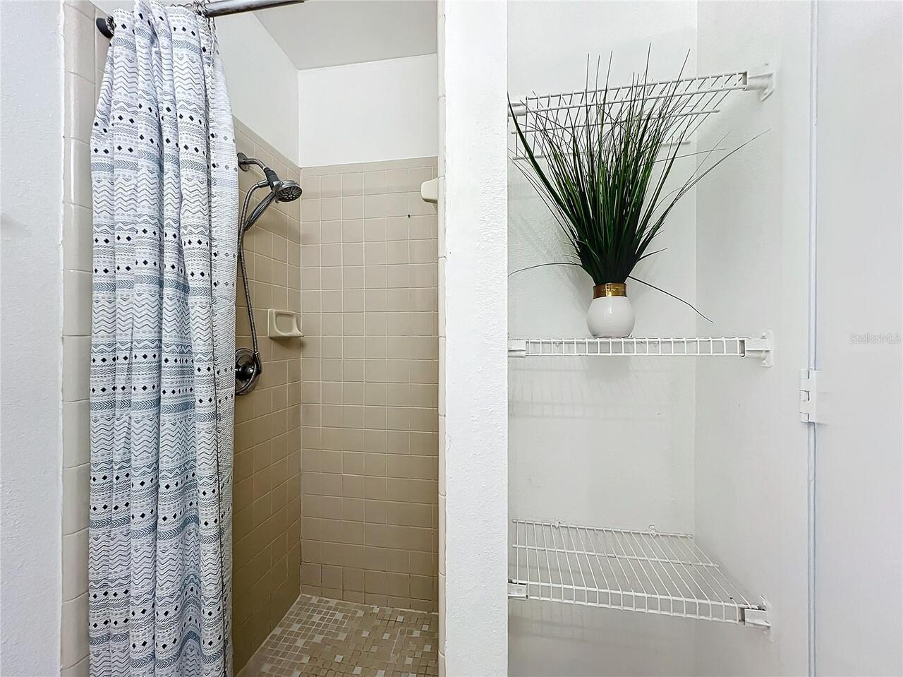 Listing Photo 42