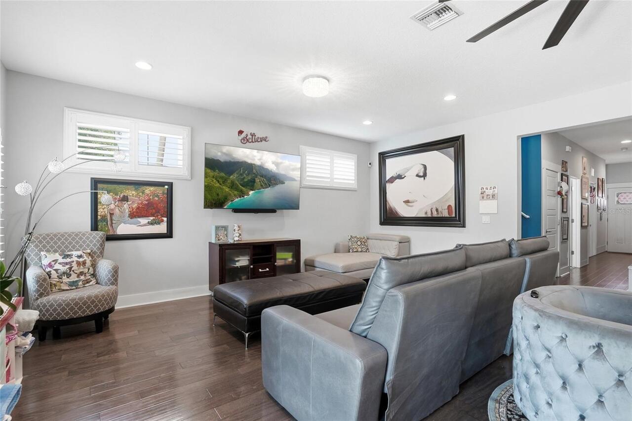 Listing Photo 17