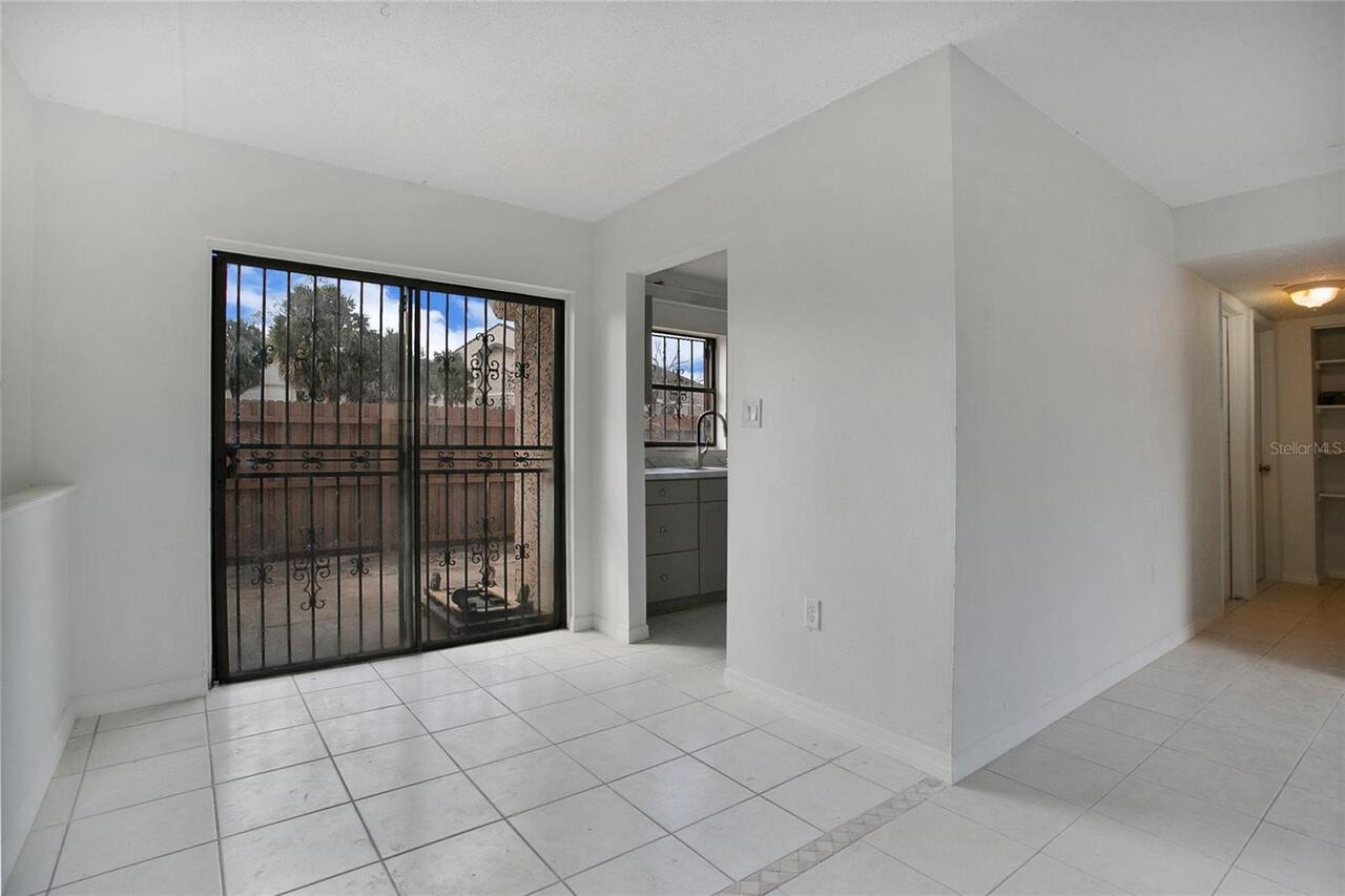 Listing Photo 8