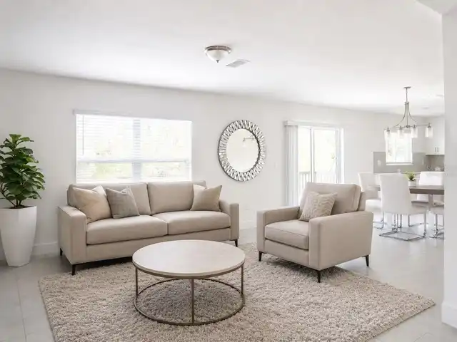 Listing Photo 9