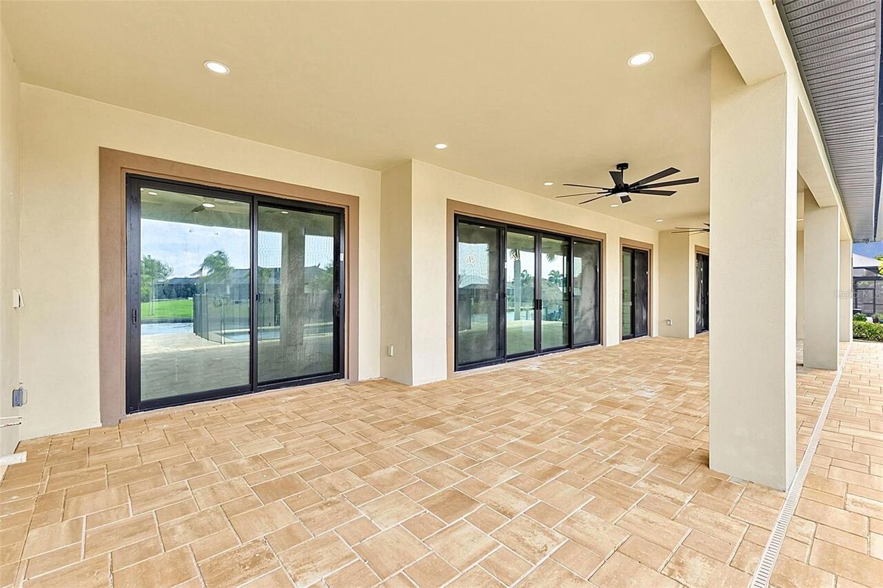 Listing Photo 19