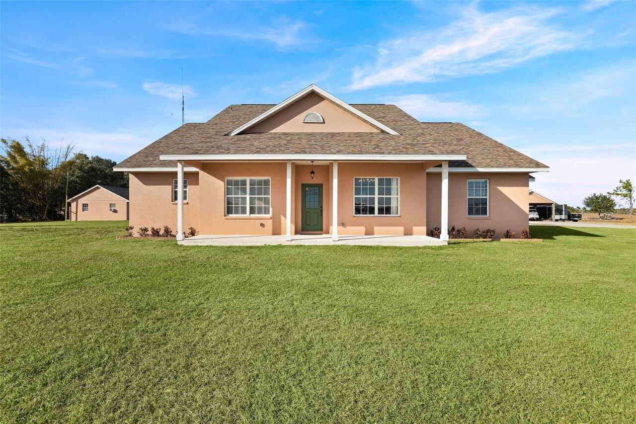 Myakka City Real Estate