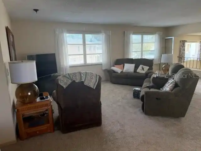 Listing Photo 16