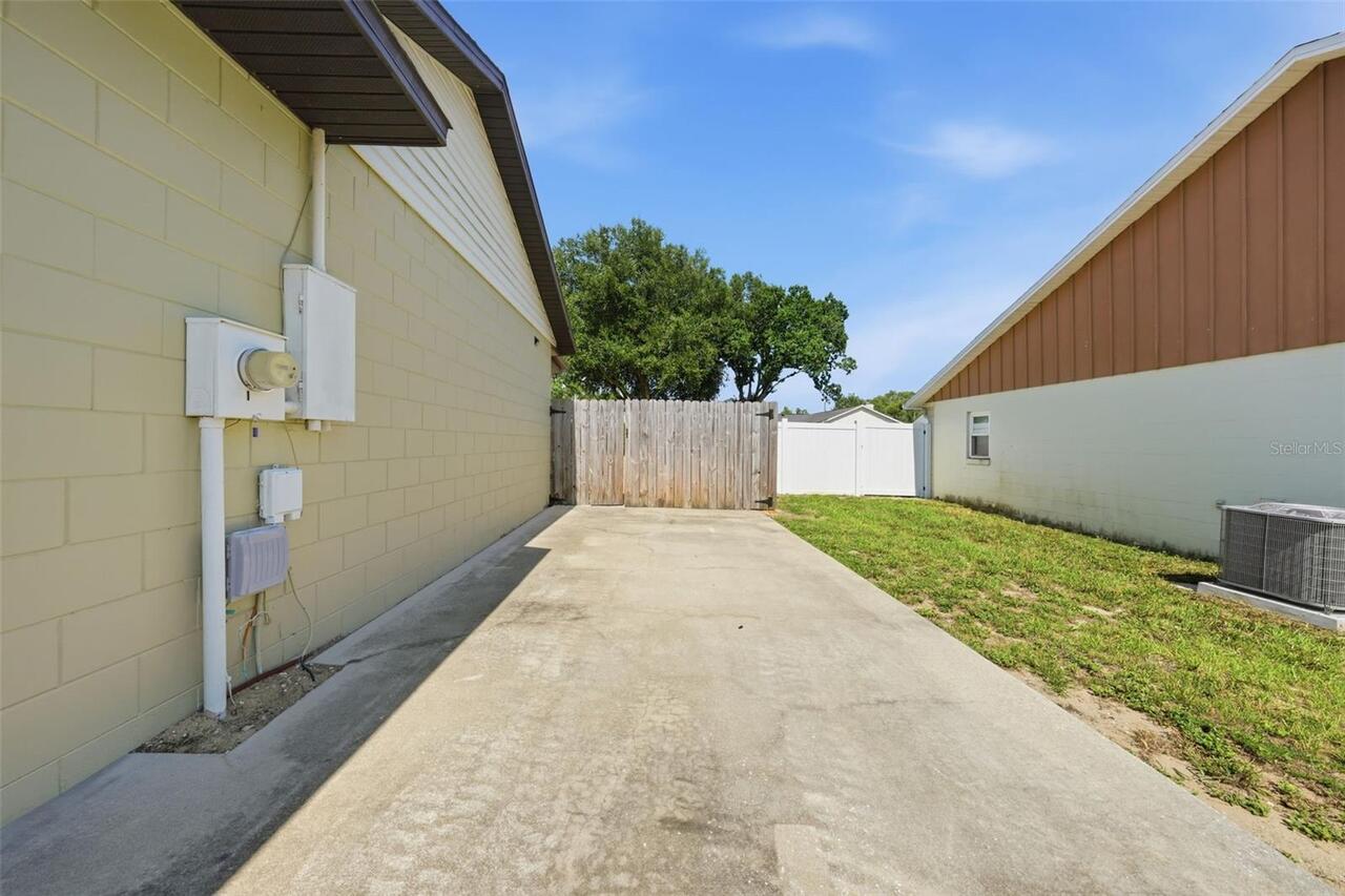 Listing Photo 33